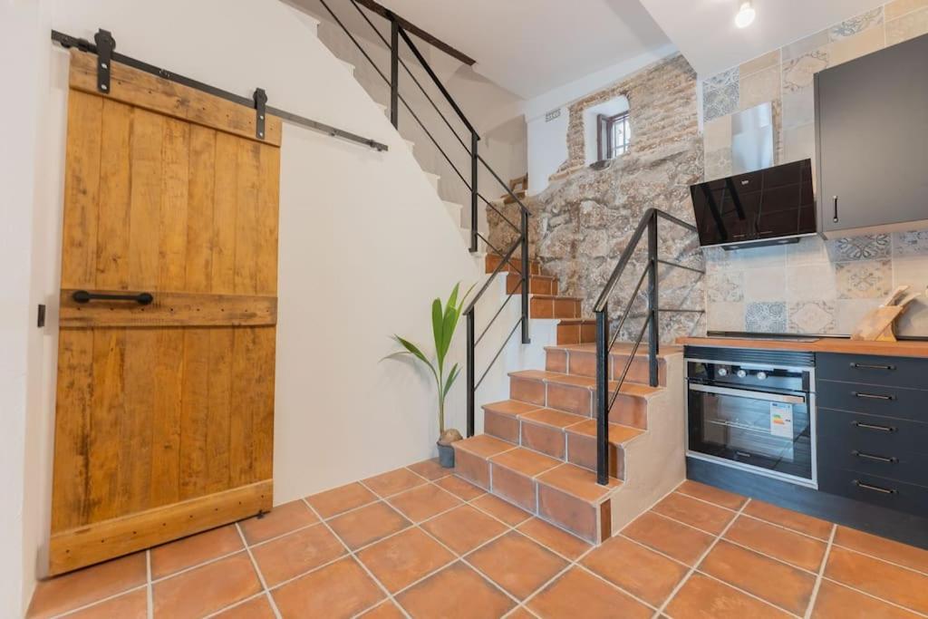 Encantador Apartamento En Calle Segovia Madrid Extérieur photo