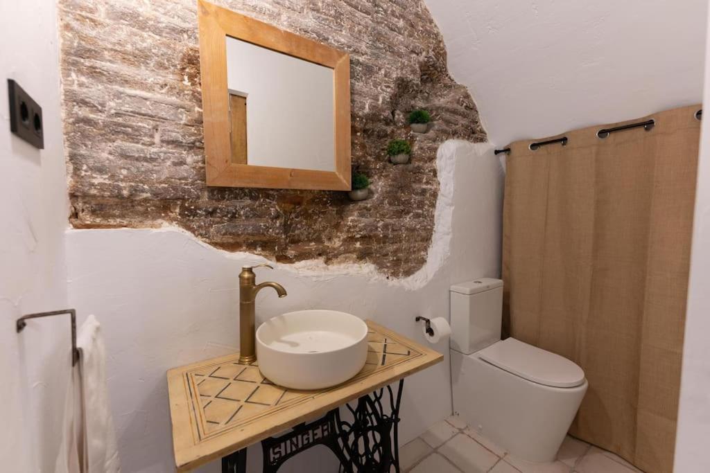 Encantador Apartamento En Calle Segovia Madrid Extérieur photo